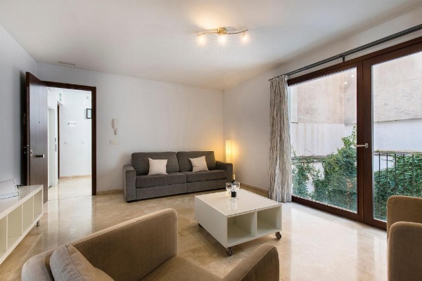 tuGuest Elvira Suites image 17