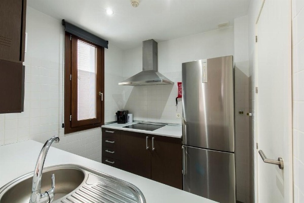 tuGuest Elvira Suites image 42